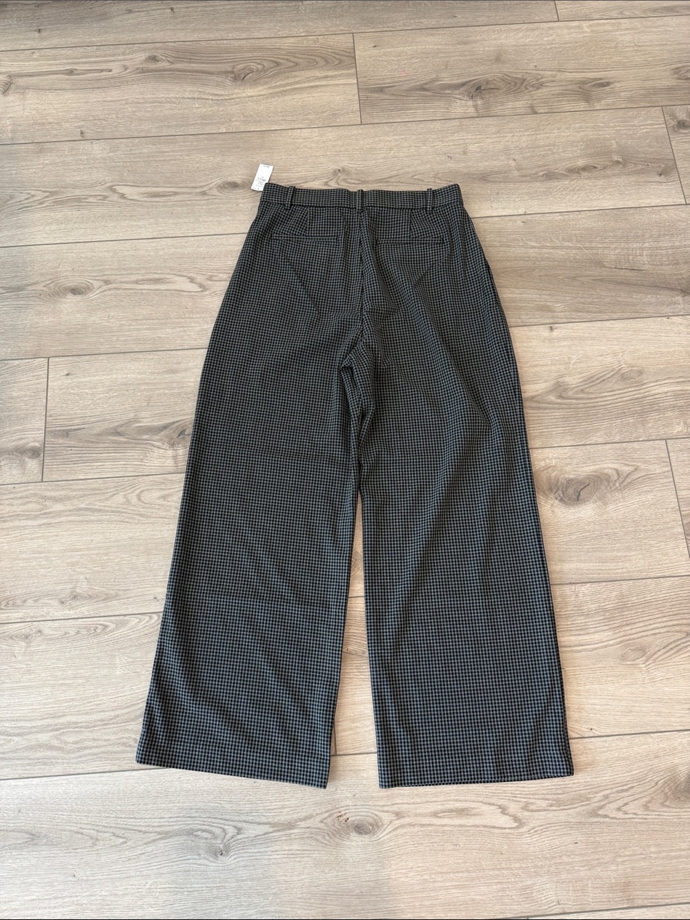 NEW | Gap | 365 High Rise Brushed Twill Pleated Trousers | Black/Gray Gingham - Picture 8 of 8